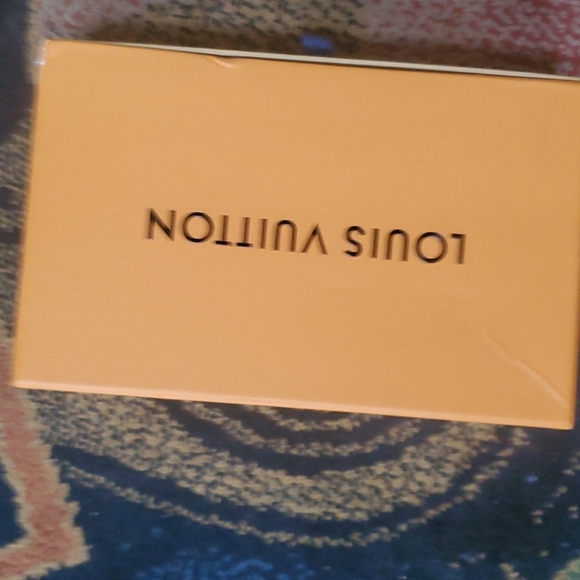 Louis vuitton  Hp like  new  loved condition gorgeous wallet m10913 a ten 😍 💖 - Picture 8 of 8